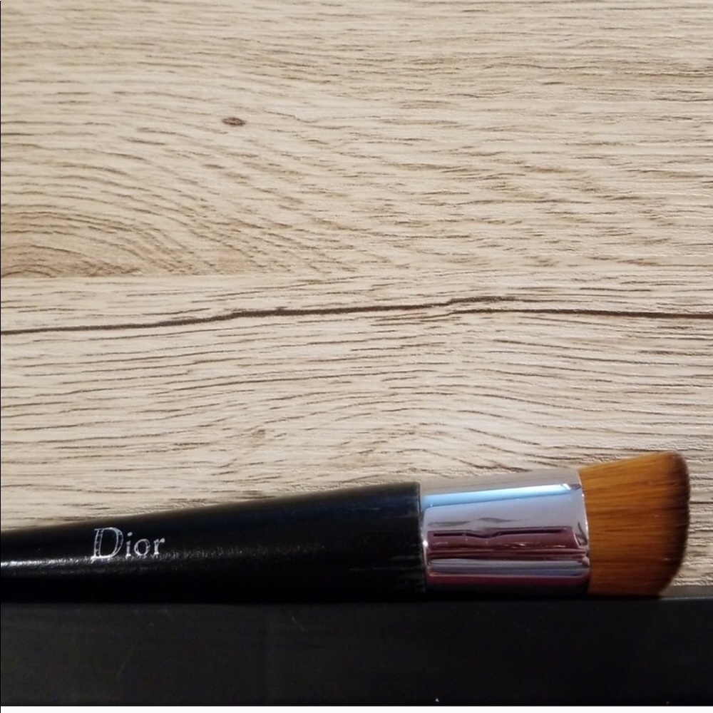 Christian Dior Brush